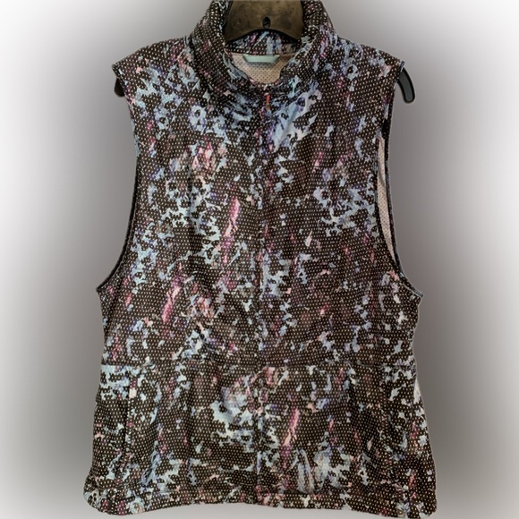 Lululemon (12) Pack-It Vest water resistant Sport Tranquil Blue, pockets - Picture 2 of 13